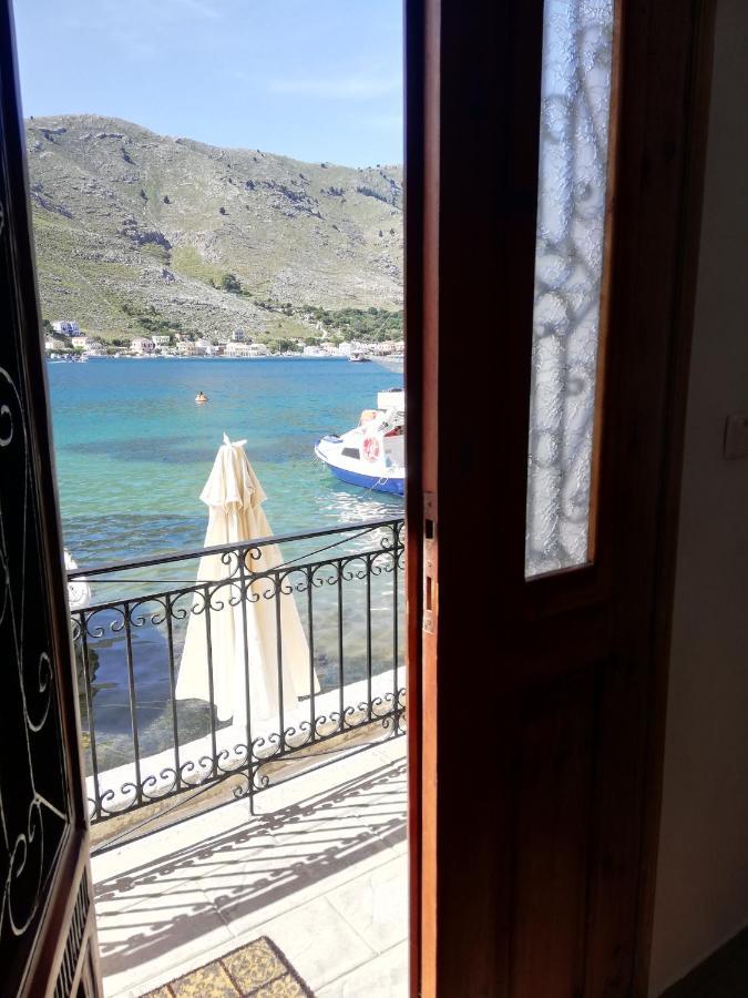 Perla Di Mare Apartment Сими Екстериор снимка